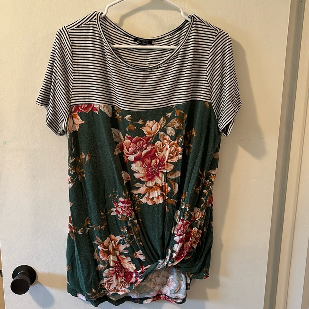 Short sleeve shirt